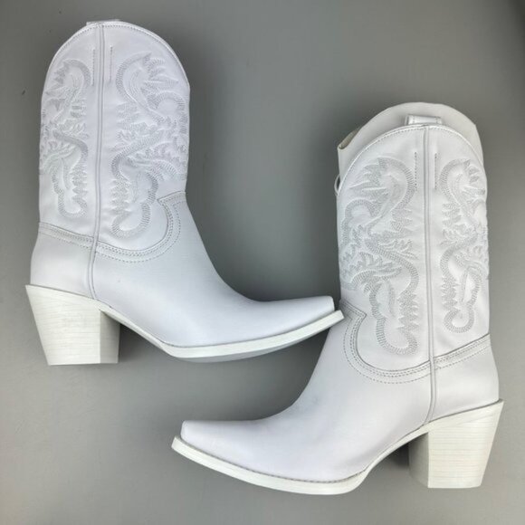Jeffrey Campbell Rancher Boot in White - Picture 7 of 11